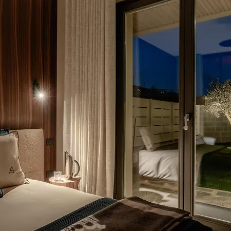 Shangrilux Private Appartement